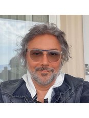 Dr Gökhan  Uğur - Doctor at Road to Smile Antalya