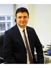Dr Onur Peşluk - Surgeon at Beauty and FUE