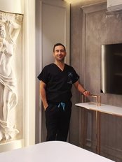 Dr. Yavuz Ozsular Clinic - Harbiye mahallesi Bostan Sokak No:10 Floor:3 Sisli/Istanbul/Turkey, Istanbul, Turkey, 34376,  0