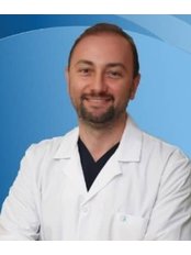 Dr Ozgur OGRETEN - Ophthalmologist at ELBE Aesthetic Clinic
