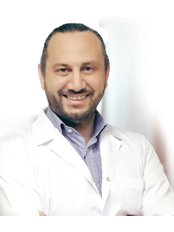 Dr NURI CEYHAN - Ophthalmologist at ELBE Aesthetic Clinic