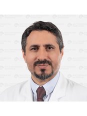 Dr Selahattin Özmen - Doctor at ENSO Aesthetic and Plastic Surgery Clinic