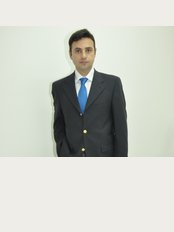 Dr. Mahmut Serden Dincler - Fenerbahçe, Dr. Faruk Ayanoğlu Cd. No:22, Istanbul, 34726, 