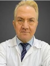 Dr Ferhit Kargas - Doctor at Estetica Istanbul