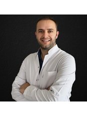 Mr Şafak  Çakır -  at MayClinik Plastic Surgery