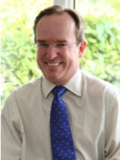 Dr Simon Knowles - Doctor at Aesthetic Solutions Breezecott Clinic