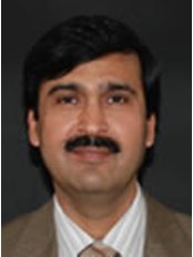 Dr Muhammad Riaz - Surgeon at Hull Plastic Surgeons