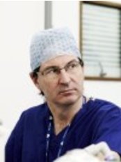 Dr Phil Haji Michael -  at UK Aesthetic