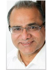 Mr Muhammad  Masood - Consultant at Cosmetic Surgery UK