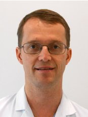 Dr Wim Danau - Surgeon at Clinic BeauCare - London