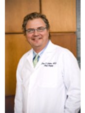 Dr Johan Brahme - Surgeon at La Jolla Cosmetic Surgery Centre