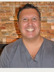 SafeSculpt laser liposuction - Dr. David Salvador, M.D. Dr. David Salvador has been caring for patients in the Palm Beach Community for twenty years.