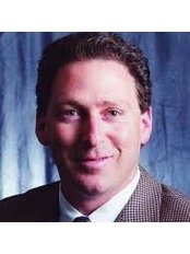 Dr Michael E. Krutchik - Doctor at Bay Dermatology - Spring Hill