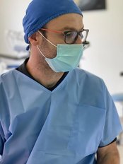 Dr Arsen Rroshi - Dentist at Klinika Dentare Megadent
