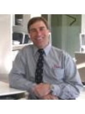 Dr Robert W. Chapman - Orthodontist at Hunter Valley Orthodontics - Singleton