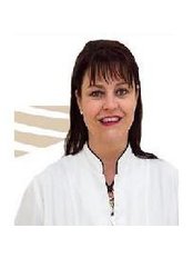 Dr Lisa O'Donnell - Dentist at Bright Star Dental Centre
