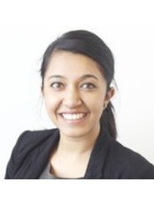 Dr Radhika Singh - Associate Dentist at Dental Implant Centre