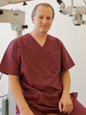 Prof Siegfried Jank - Oral Surgeon at Univ. Prof. Dr. Dr. Siegfried Jank