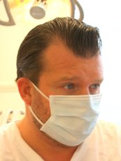 Dr Willemsens Johan - Principal Dentist at Luxadent Dental Office - Johan Willemsens