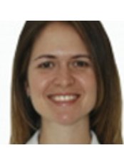 Dr Fabrícia Almeida Dantas -  at Clínica F. Dantas - Reabilitação e Implantes Orais