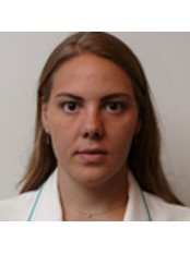 Dr Jennifer Schauperl Ferraz de Caldas - Dentist at Dr. Luiz Alberto Ferraz de Caldas