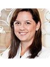 Dr Aline Tempel Costa - Dentist at Marina Lara