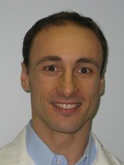 Dr Veselin Shumantov - Dentist at Center for Advanced Dentistry
