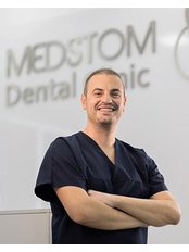 Dr Munir Ondos - Oral Surgeon at Medstom Dental Clinic Dondukov