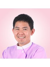 Dr Tith Hong Yoeu - Dentist at Roomchang Dental Hospital - AEON MALL Sen Sok City