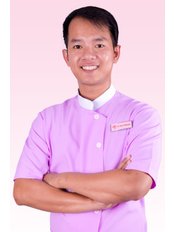 Dr Seun Rathanak - Dentist at Roomchang Dental Hospital - AEON MALL Sen Sok City