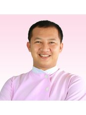 Dr Ke Chenda - Dentist at Roomchang Dental Hospital - Peng Huoth Euro Park
