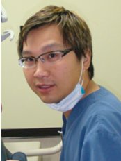 Dr William Woo - Dentist at Riverbend Square Dental Centre
