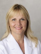 Dr. Lisa Lindstrom - Dentistry on the Avenue - Dr. Lisa Lindstrom 