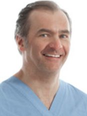 Dr François Payette -  at Clinique de Chirurgie Buccale et Maxillo-Faciale de la Rive-Sud