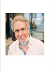 Orthodontiste Dr. Daniel Tanguay - Candiac - 215, boul. Jean-Leman, bureau 201, Candiac, Montreal, QC, J5R 6Z8, 