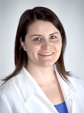 Dr Rebecca Lafleur - Dentist at Centre Dentaire Laval-Ouest - Dr. Marie Kambranis