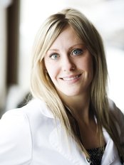 Dr Ashley Slovack - Dentist at Saskatoon Smiles Dentistry on Queens