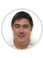 Dr Andres Powditch - Dentist at OPH Dental - Copiapo