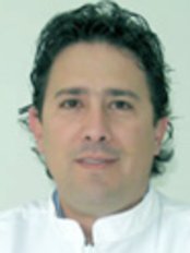 Dr Juan Fidel Diez - Dentist at Unilaser Clinic - Unicentro Mall