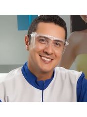 Dr Alexander Vargas Vargas - Dentist at CEO Centro Estético Odontologico Bogota