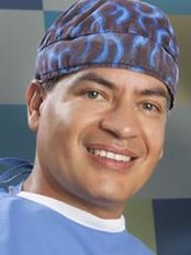 Dr Pedro Pablo Vargas Lozano - Dentist at CEO Centro Estético Odontologico Bogota