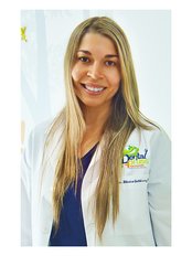 Dr Mónica Gutiérrez Pereira - Dentist at Clear Choice