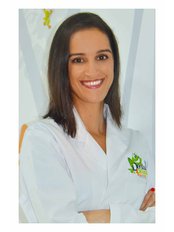 Dr Ana Victoria Neily - Dentist at Clear Choice