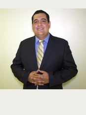 Dr Esteban Urzola - Dr Esteban Urzola