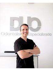Dr Luis Diego Camacho - Dentist at Galeria Dental - Oral Hospital