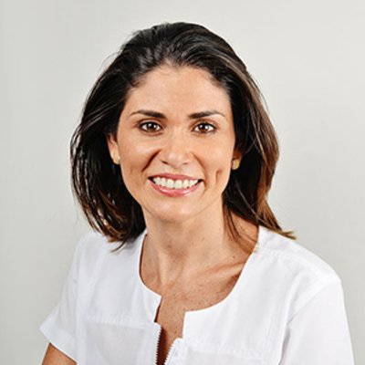 Dr Aura Nuñez 
