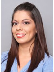 Dr Raquel Rodríguez - Manager at Advance Dental