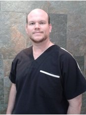 Federico Rubinstein - Dentist at Dental Care Clinic