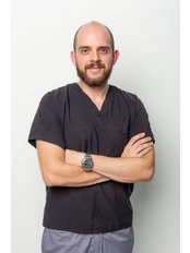 Josue Chaves - Oral Surgeon at Urzola Dentistry