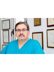 The Smile Professionals - DR. ANTONIOS ANTONIOU 